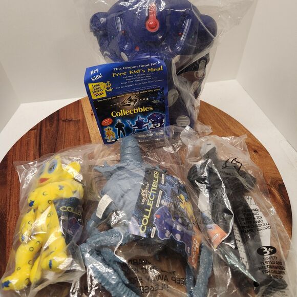 1998 Lost in Space Promo Toy Set – Long John Silver’s Complete Set of 4 - Picture 1 of 6